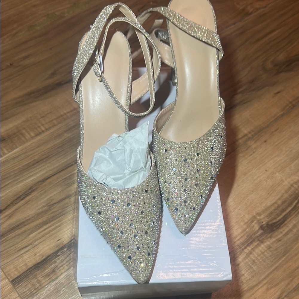 Elegant Gold Strappy Women's Heels